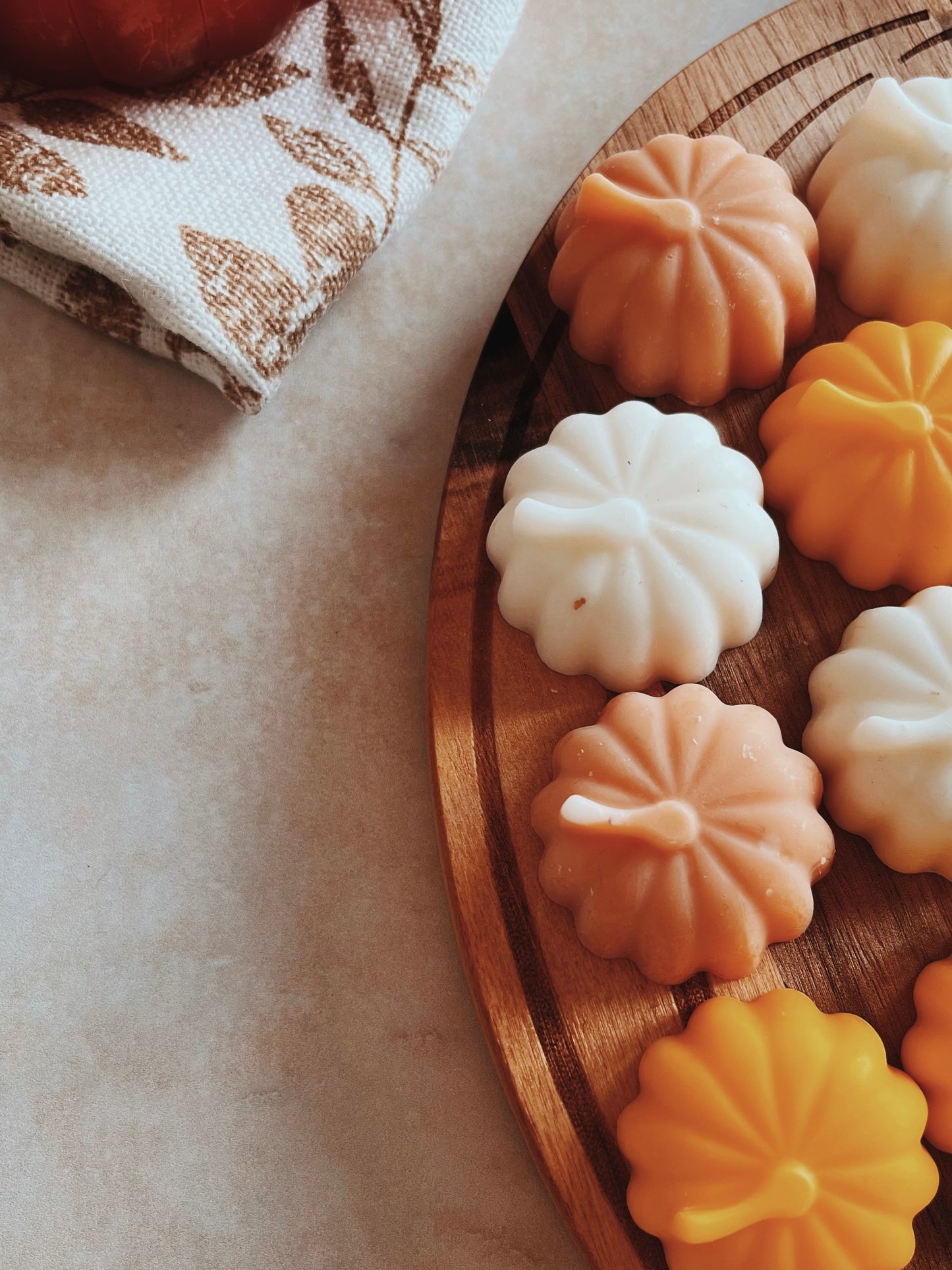 Pumpkin Kisses
